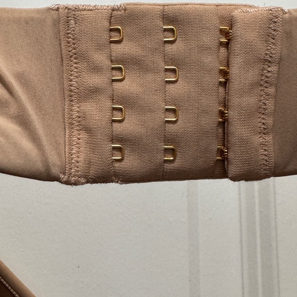 Thirdlove size 42 G tan underwire bra - Picture 2 of 5